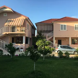  Gasthof Islami Albanien