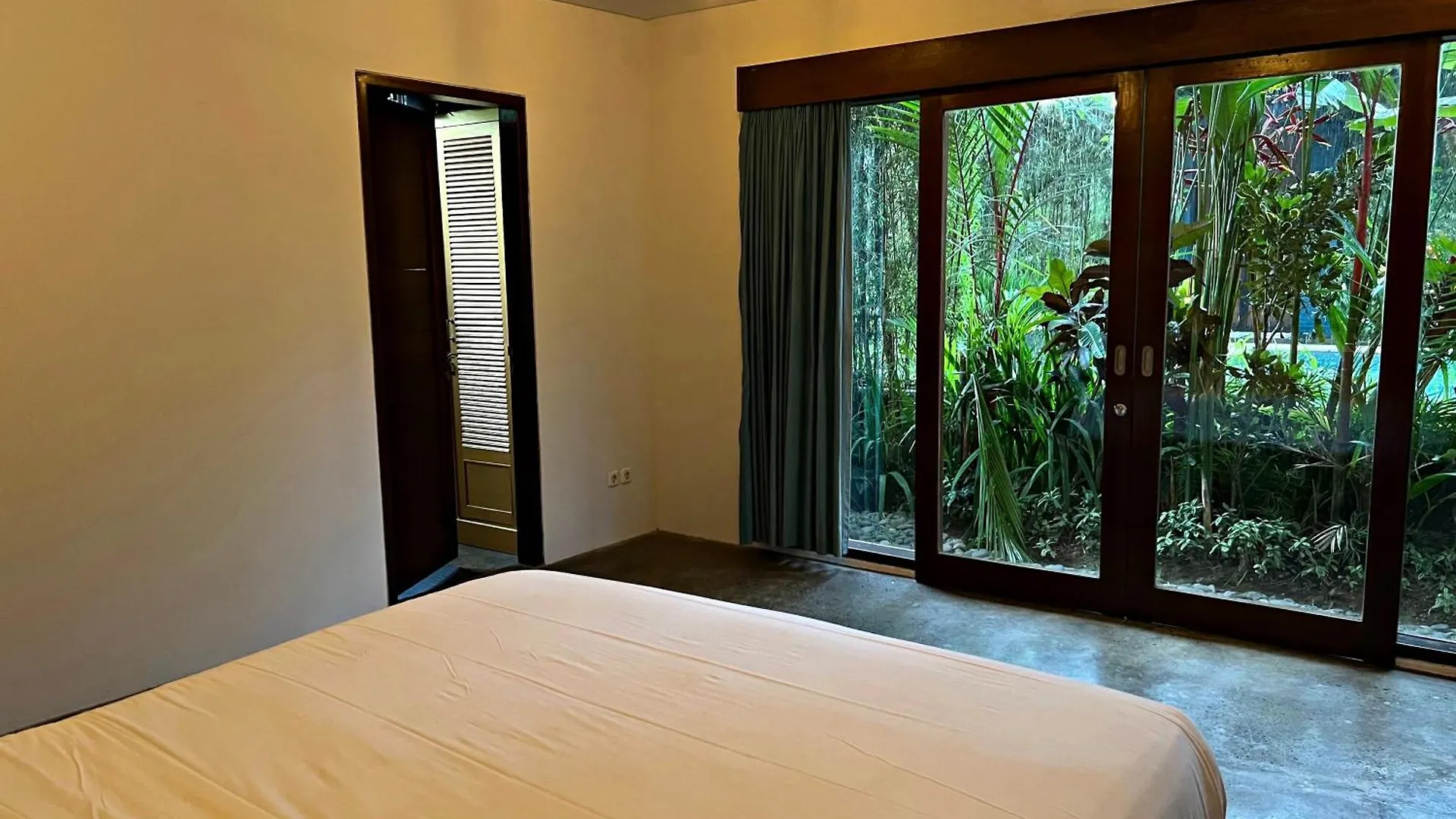 Joyously Raw Villas - Free Room Upgrade Subject To Availability Ubud  Bed & Breakfast